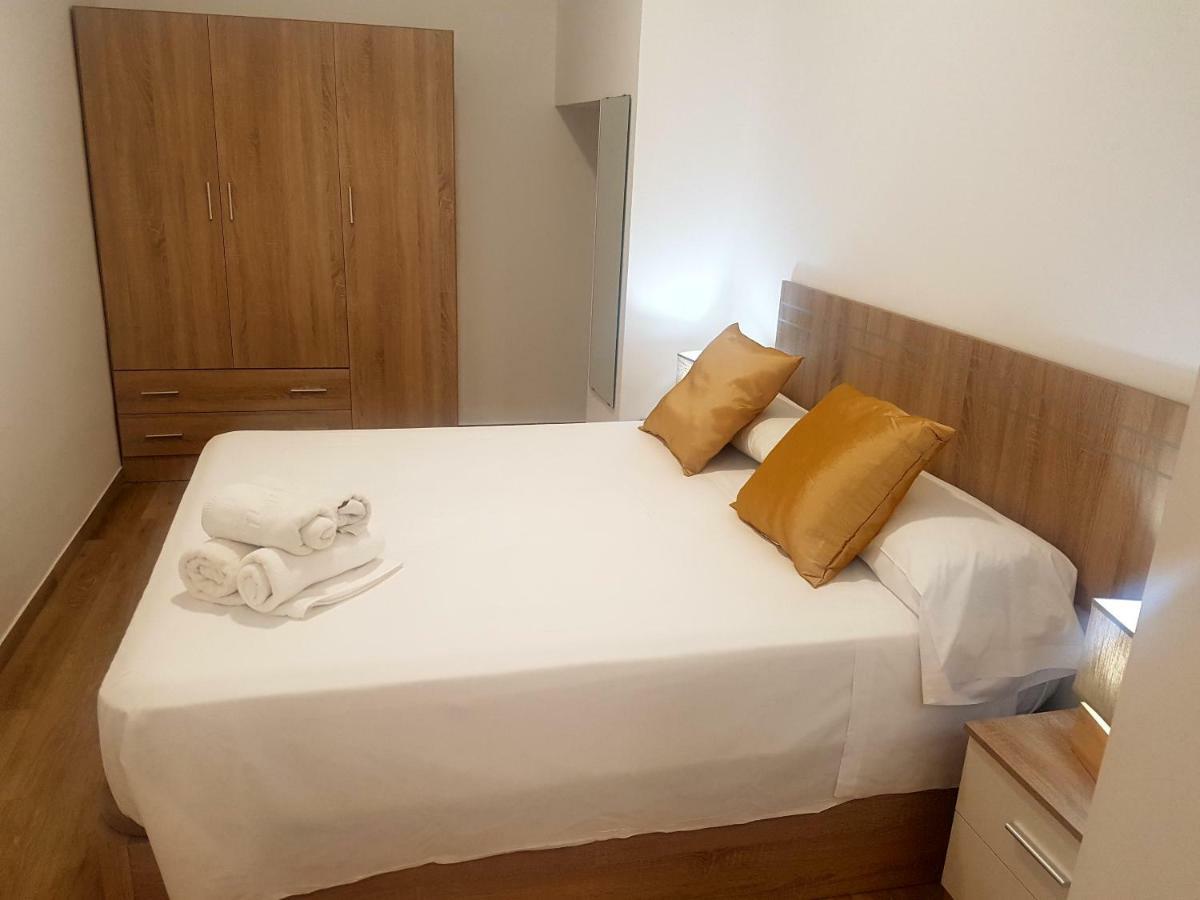 Apartments Naty Beach Málaga Extérieur photo